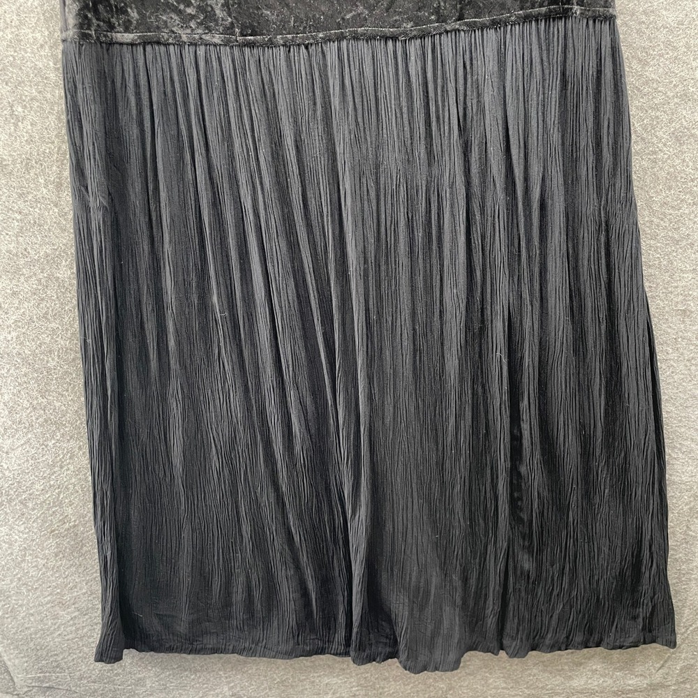 VTG The Avenue Sleeveless Maxi Dress 18 Black Velvet Rayon Tank Dress A-Line - Picture 4 of 9